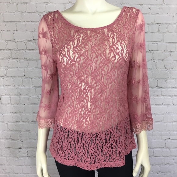 Gimmicks by BKE Lace Top - Picture 1 of 5